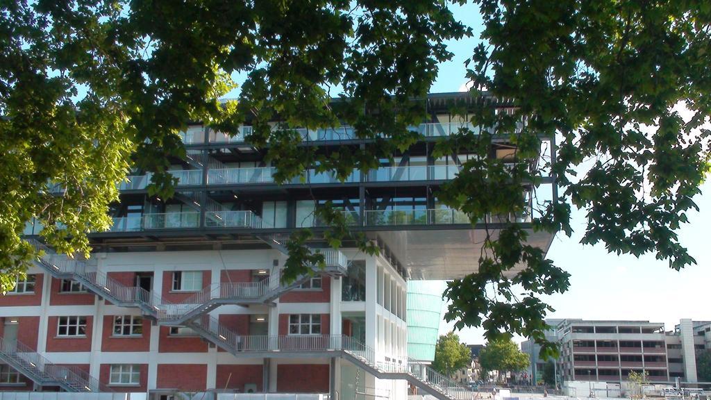 Avec Terrace Docks * Strasburgo